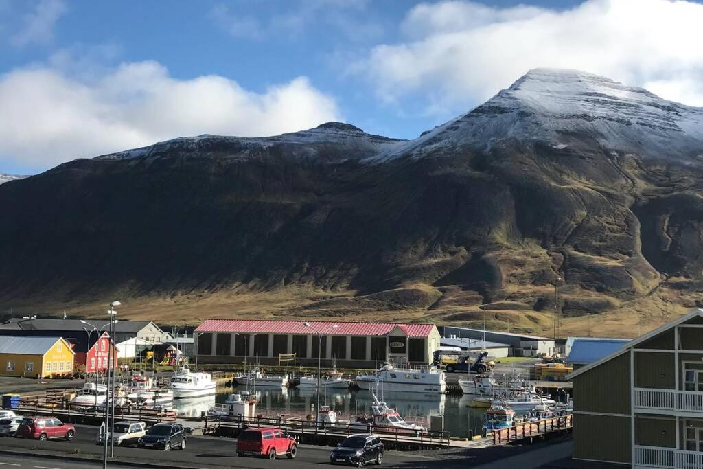 House With A Warm Soul In North Iceland Siglufjordur 外观 照片