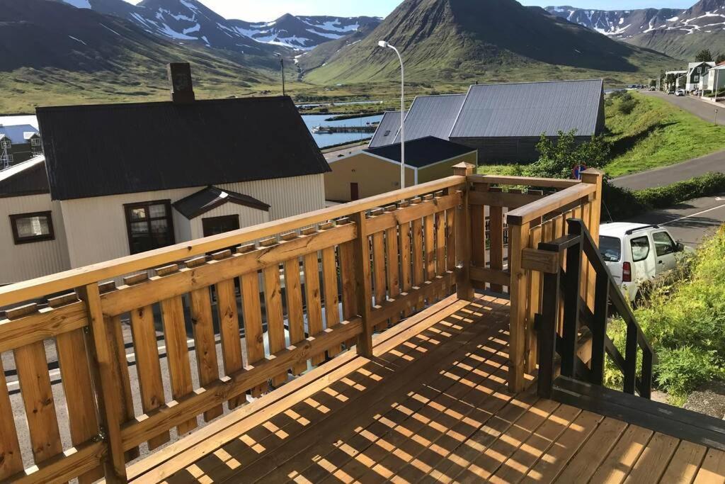 House With A Warm Soul In North Iceland Siglufjordur 外观 照片