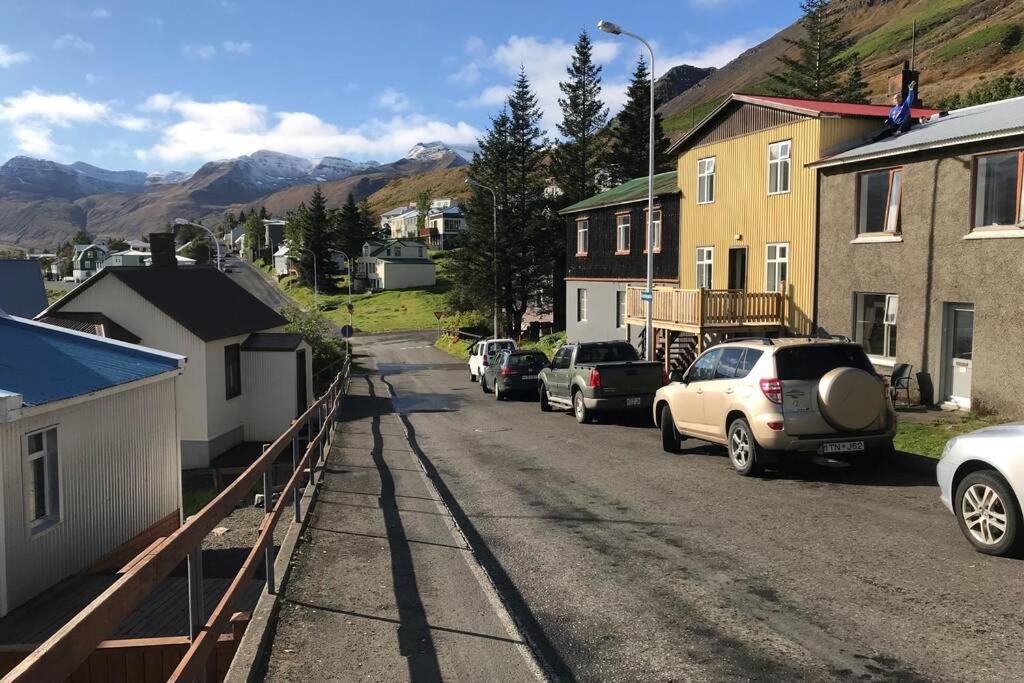 House With A Warm Soul In North Iceland Siglufjordur 外观 照片